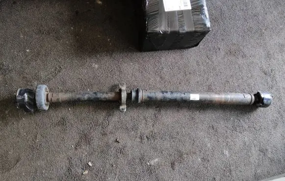 Audi Q7 4L Rear driveshaft/prop shaft 