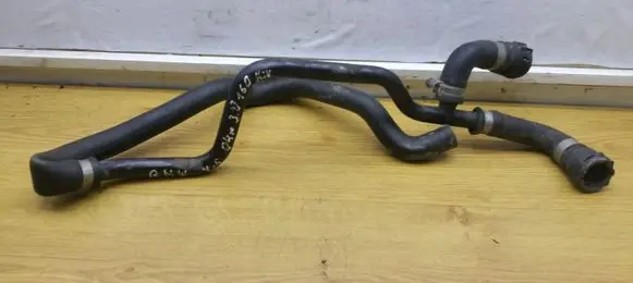 BMW X5 E53 Engine coolant pipe/hose