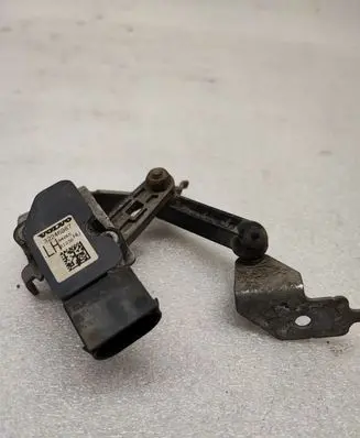 Rear air suspension level height sensor