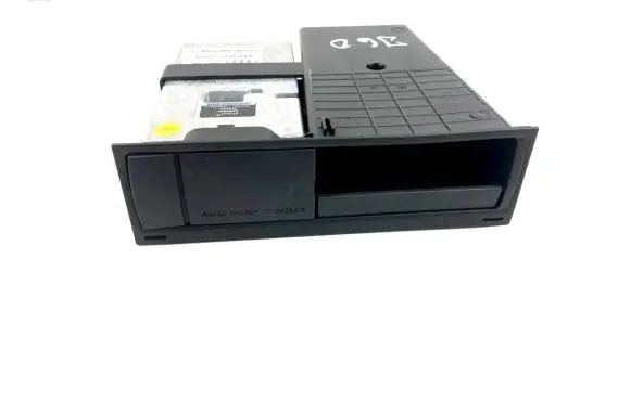 Audi A5 8T 8F Head unit multimedia control 8T0035785A