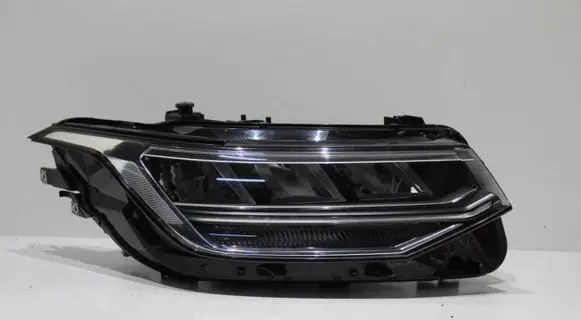 Volkswagen Tiguan Headlight/headlamp 5NB941036G 030111923200