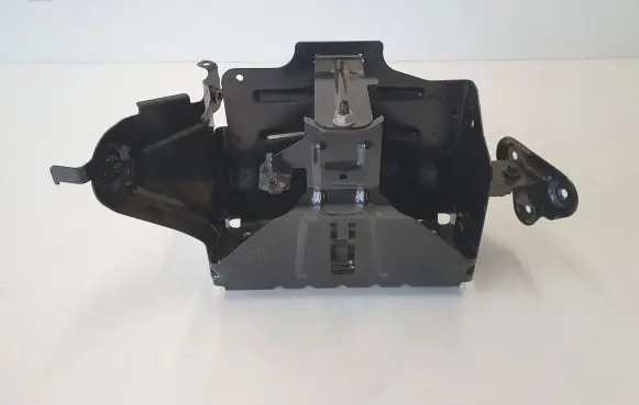 BMW 3 G20 G21 Battery bracket 6832935 6826110 6834922