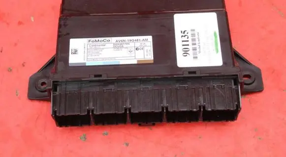 Ford Kuga II Comfort/convenience module AV6N-19G481-AM