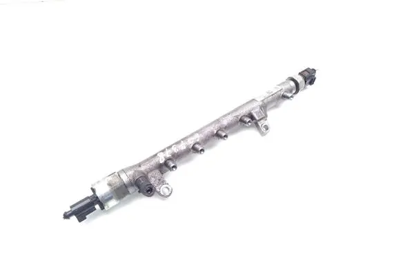 Audi A3 S3 A3 Sportback 8P Fuel main line pipe 03L130089B