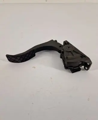 Audi A6 S6 C6 4F Accelerator throttle pedal 4F1721523A