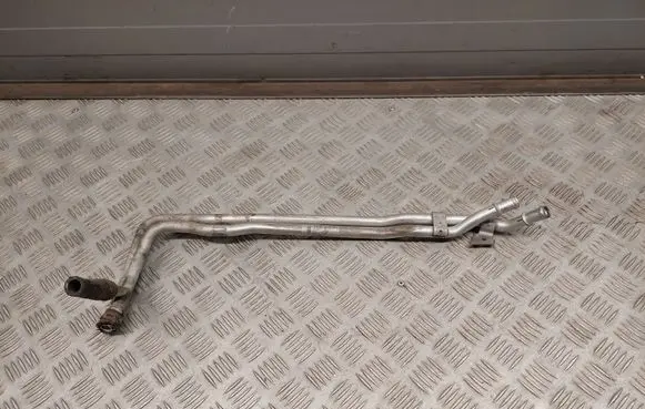 Audi A8 S8 D4 4H Engine coolant pipe/hose 4H0121064A