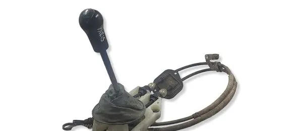 Toyota Yaris Gear shifter/selector 