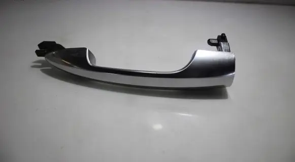 Front door exterior handle/bracket