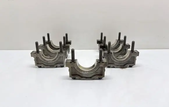 BMW 5 G30 G31 G38 Crankshaft Holder 7797928