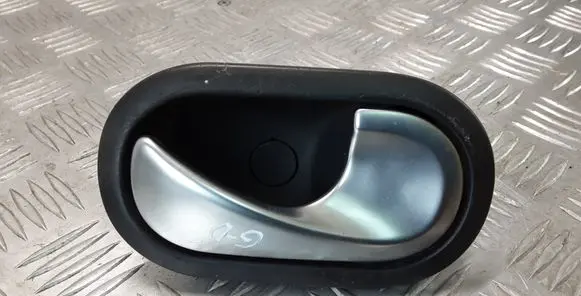 Renault Megane II Rear door interior handle trim 8200028486