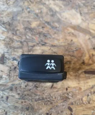 Renault Laguna II Child safety switch 26488