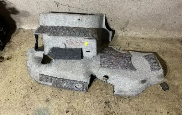 Mercedes-Benz SL R230 Trunk/boot side trim panel 