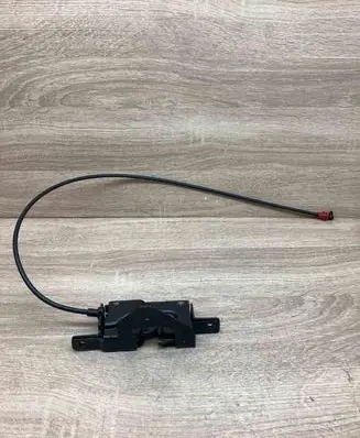 BMW X5 E53 Tailgate/trunk/boot lock/catch/latch 8408963