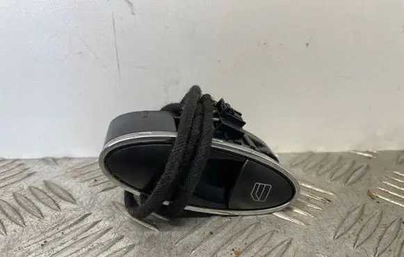 Mercedes-Benz E W211 Electric window control switch A2118219758