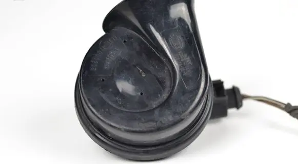 Volkswagen Golf V Horn signal 000209