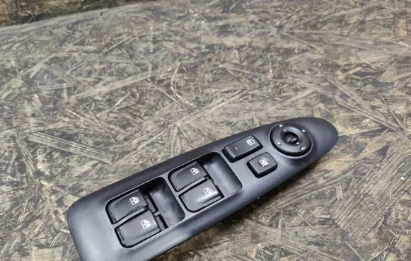 KIA Magentis Electric window control switch