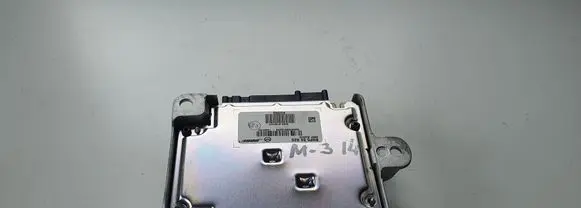 Mazda 3 II Sound amplifier