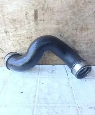 Mercedes-Benz C W203 Intercooler hose/pipe A2035281382 00114004
