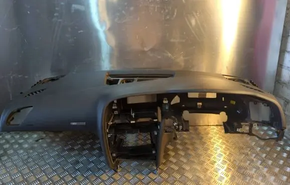 Audi A5 8T 8F Dashboard 8T2857065