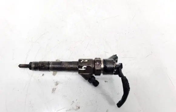 Nissan Primera Fuel injector 8200100272 0445110110B