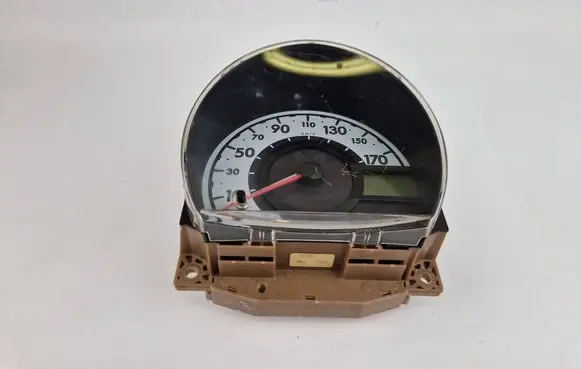 Toyota Aygo AB10 Speedometer (instrument cluster) 768030U H03657 838000H031
