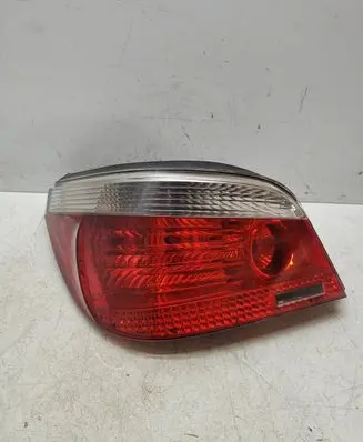 BMW 5 E60 E61 Rear/tail lights 6910767