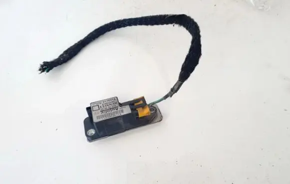 Renault Megane I Airbag deployment crash/impact sensor 550759900 7700437300b