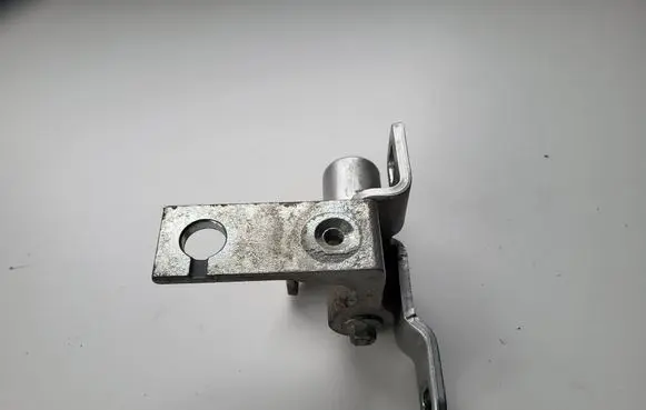 Ford S-MAX Front door upper hinge