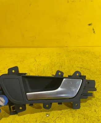 Audi A4 S4 B8 8K Rear door interior handle 8K0839020
