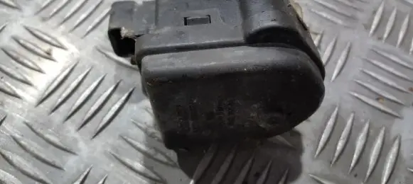 Renault Laguna II Headlight level adjustment motor 8200006664
