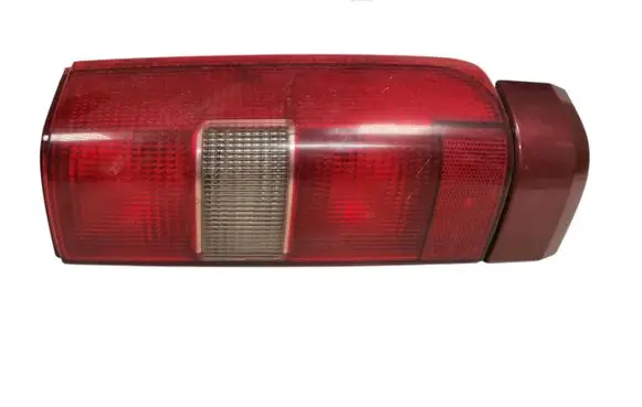 Volvo S70 V70 V70 XC Rear/tail lights 3512427 3512425