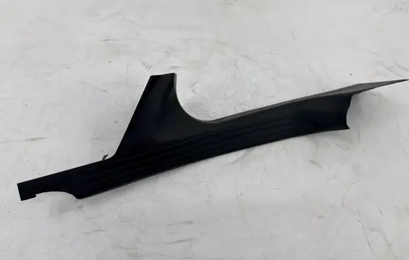 Mercedes-Benz C W203 Other sill/pillar trim element A2036862836