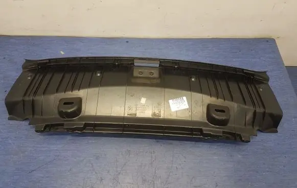 BMW 6 E63 E64 Electric car charge socket cover 7009192