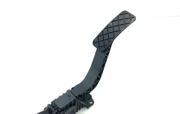 Volkswagen Golf VIII Accelerator throttle pedal 5Q2723503F