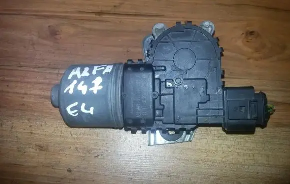 Alfa Romeo 147 Wiper motor 0390241514