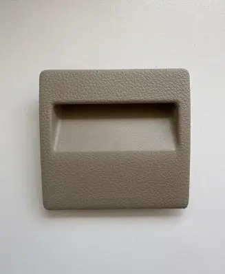 Subaru Outback (BS) Fuse box cover 66135AJ02A