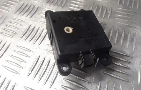 Nissan Murano Z50 Air flap motor/actuator 3K01030851