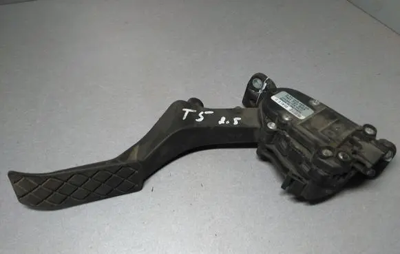 Volkswagen Transporter - Caravelle T5 Accelerator throttle pedal 7H1721503