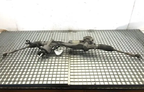 Volkswagen Golf VII Steering rack