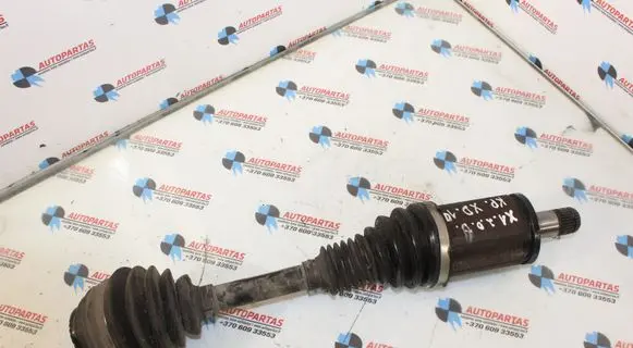 BMW X1 E84 Front driveshaft 7591681