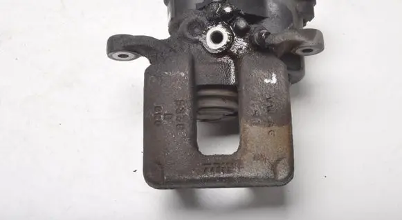 Audi Q3 F3 Rear brake caliper 