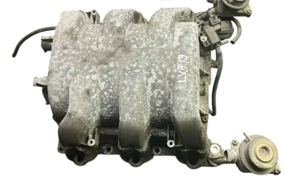 Mercedes-Benz C W203 Intake manifold A1121401901 0280611052