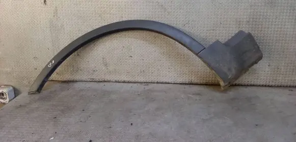 Ford Kuga I Fender trim (molding) 8V41S16D239A