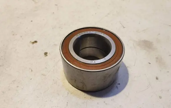 Opel Astra G Front wheel bearing hub 34640037