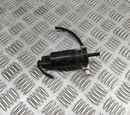 Mercedes-Benz Vito Viano W447 Windscreen/windshield washer pump A0008690400