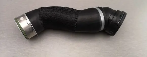 BMW 5 E60 E61 Intercooler hose/pipe 11617797698 7797698 11617793606
