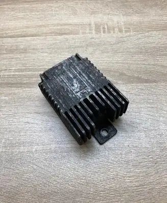 Mercedes-Benz A W168 Coolant fan relay A0235456832