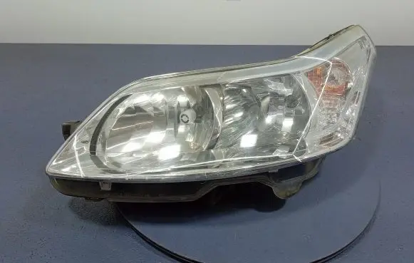 Citroen C4 I Headlight/headlamp 9684381980