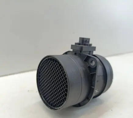 Volkswagen PASSAT B7 Mass air flow meter F00C268010