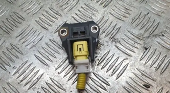 Subaru Outback Airbag deployment crash/impact sensor 98231AG000